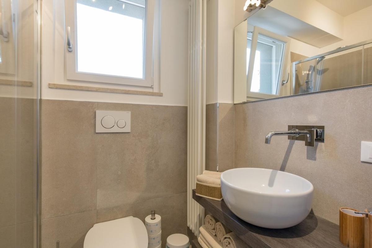 B&B Athome Padenghe sul Garda Dış mekan fotoğraf