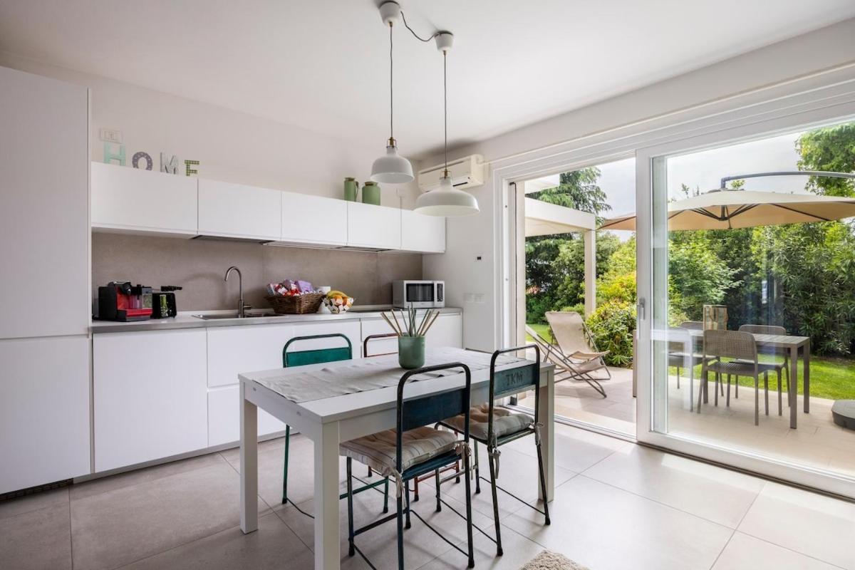 B&B Athome Padenghe sul Garda Dış mekan fotoğraf